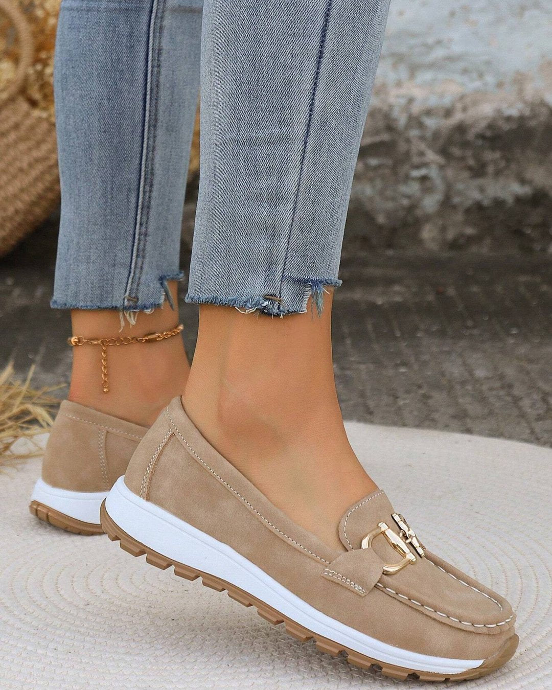 Harriet | Buckle Flat Moccasins