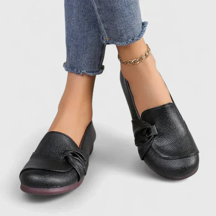 Adelaide | Sleek Pumps