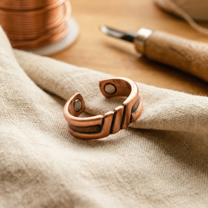 Peat | Diagonal Grooved Copper Ring