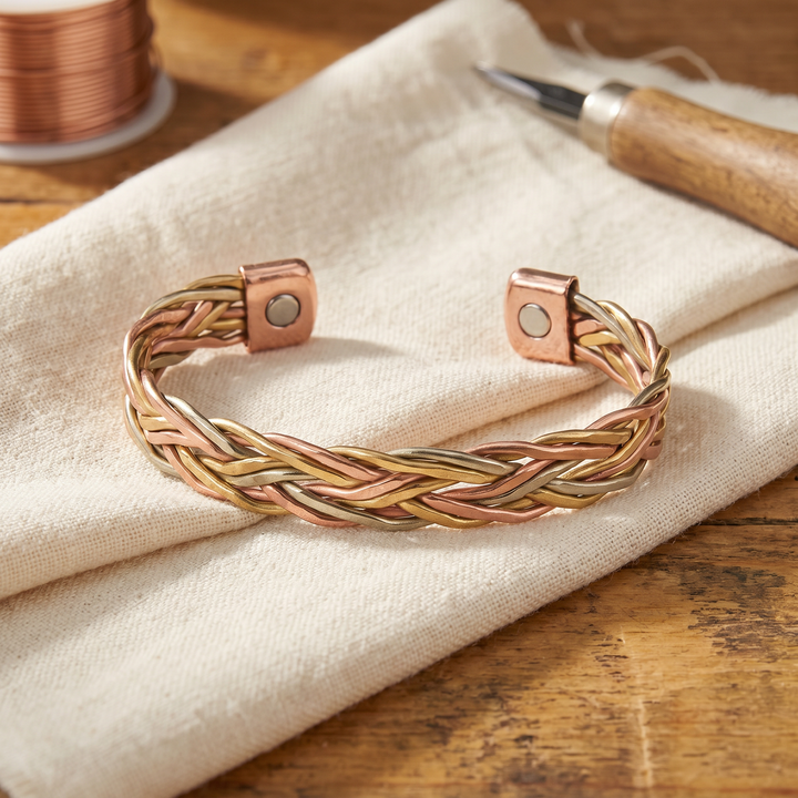Mire | Tri-Tone Herringbone Copper Bangle