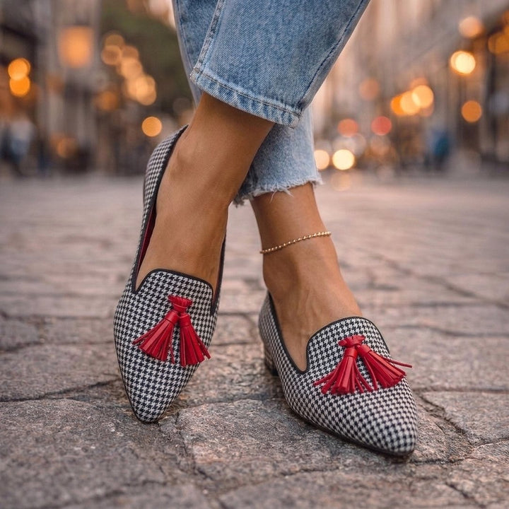 Evelyn | Patterned Pointed-Toe Flats