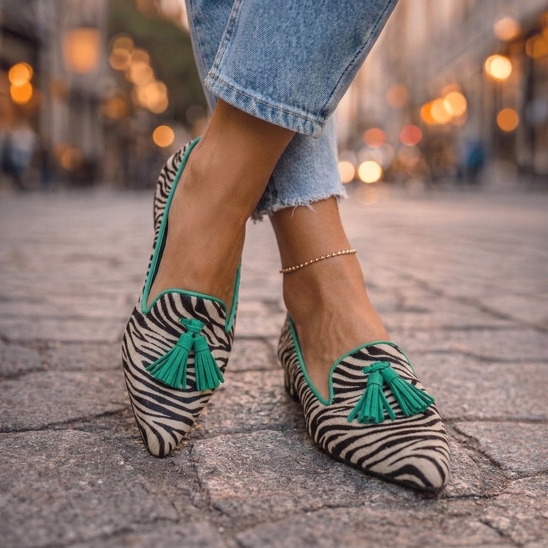 Evelyn | Patterned Pointed-Toe Flats